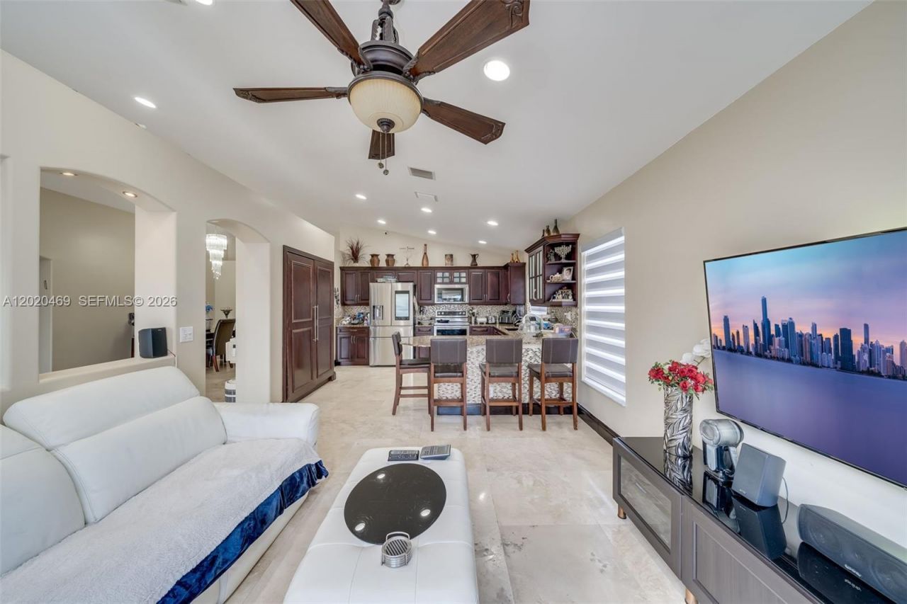 5032 SW 34th Ter, Hollywood, FL 33312 Photo