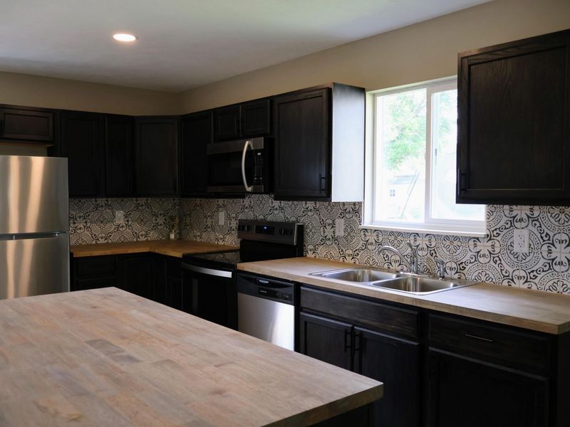 95 Riley Avenue, London, OH 43140 Photo 4