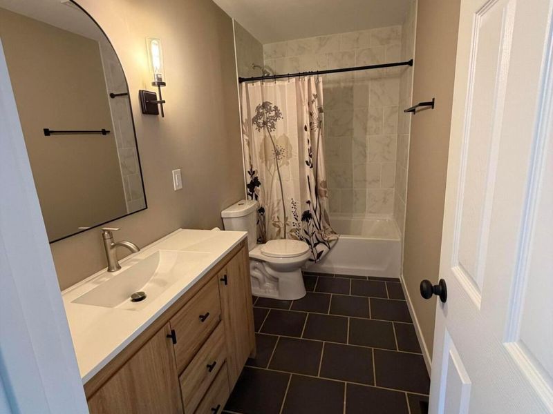 95 Riley Avenue, London, OH 43140 Photo 8