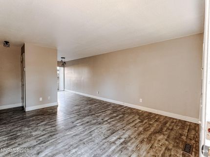 1363 Waterloo Lane, Unit APT E, Gardnerville, NV 89410 Photo