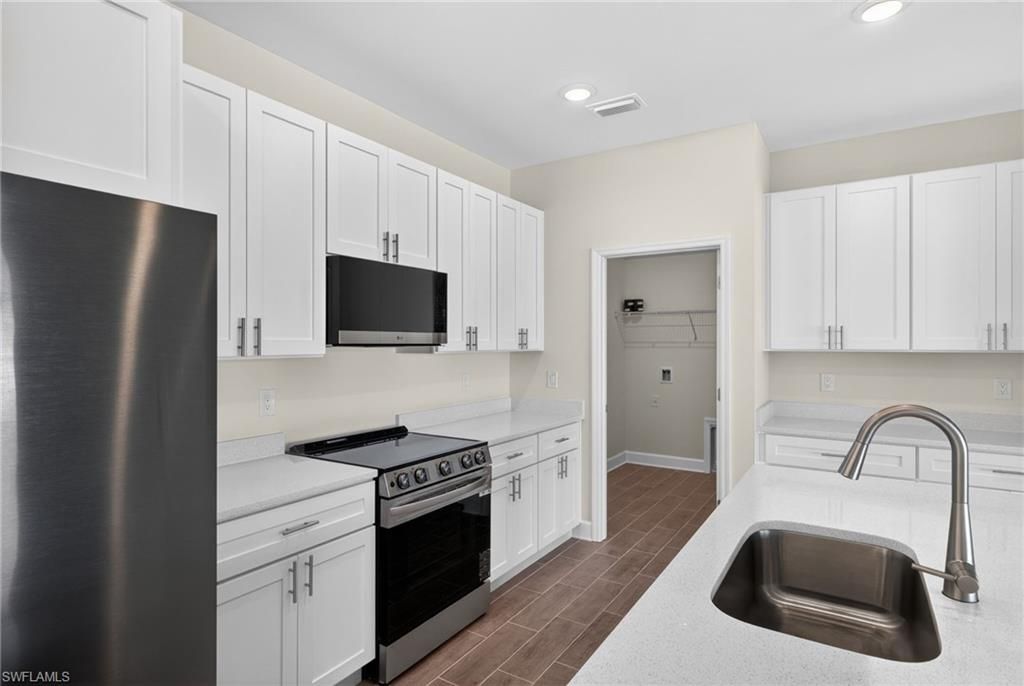1902 NW 19th Ave, Cape Coral, FL 33993 Photo