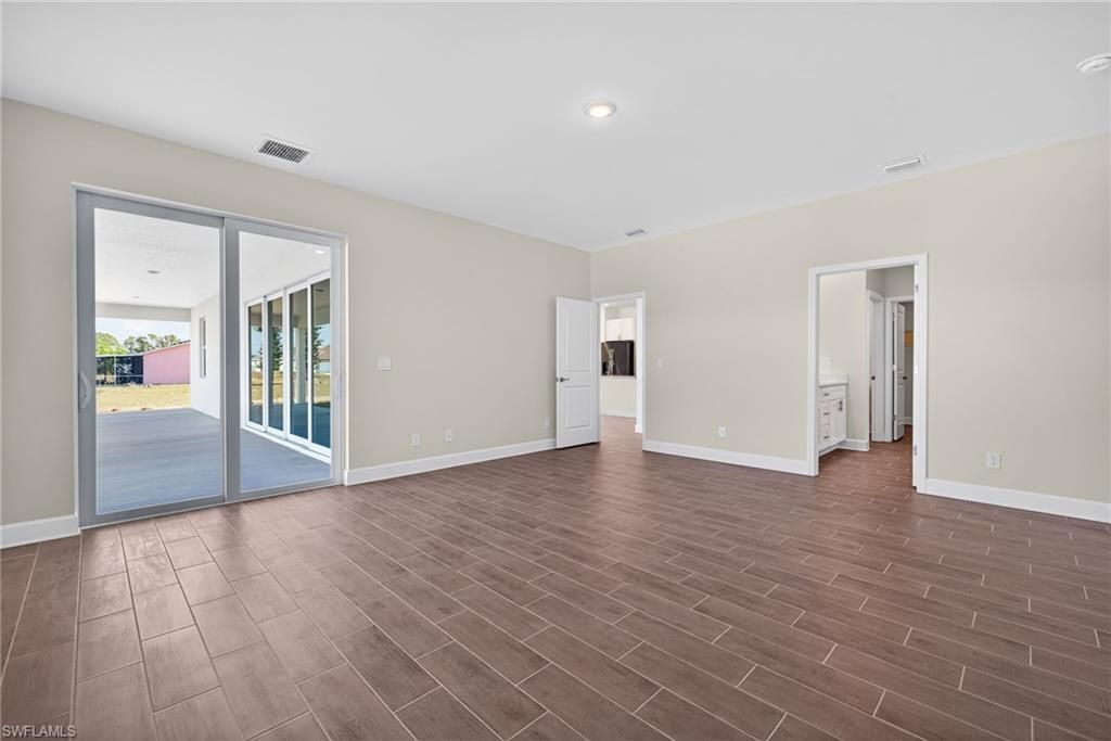 1902 NW 19th Ave, Cape Coral, FL 33993 Photo