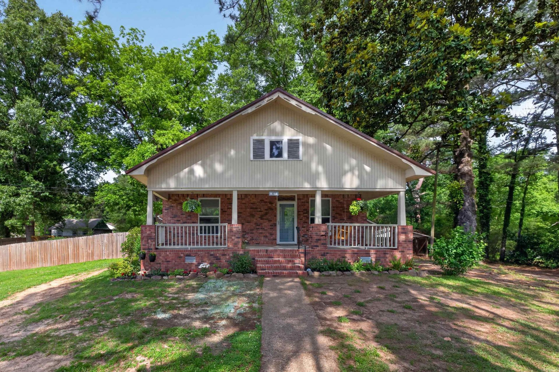 527 S 14Th Street  Arkadelphia, AR 71923