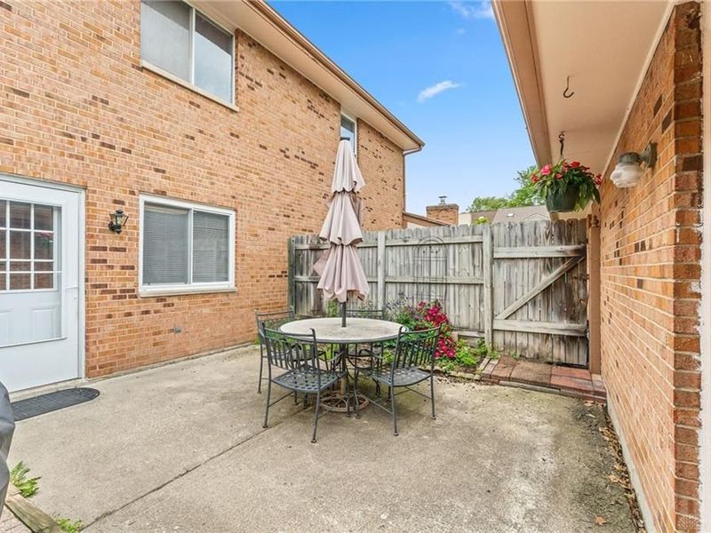 1662 Longbow Lane, Unit C, West Carrollton, OH 45449 Photo 21