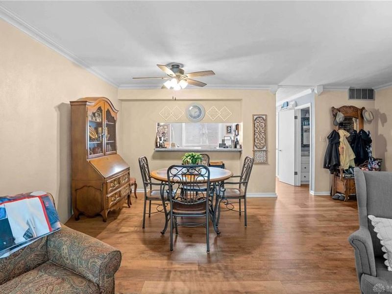 1662 Longbow Lane, Unit C, West Carrollton, OH 45449 Photo 3