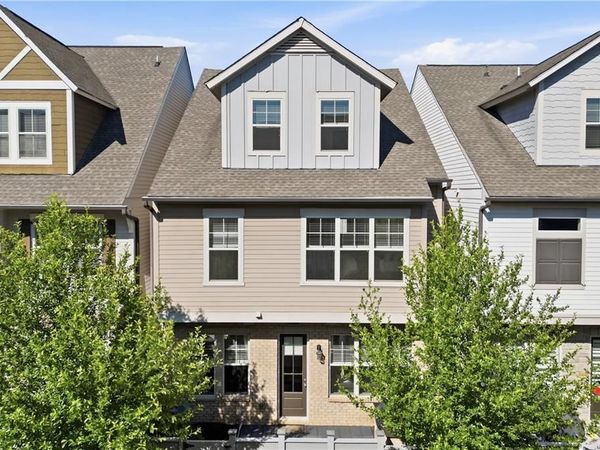 1025 Moorewood Lane SE, Smyrna, GA 30080