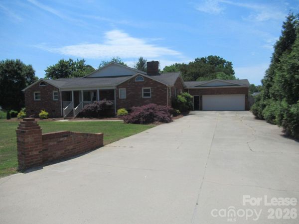 7800 Cherry Point Drive , Denver, NC 28037