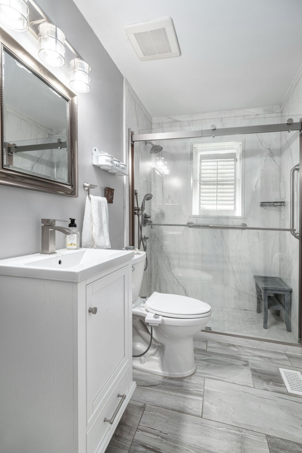 1787 Markham Road Photo 13