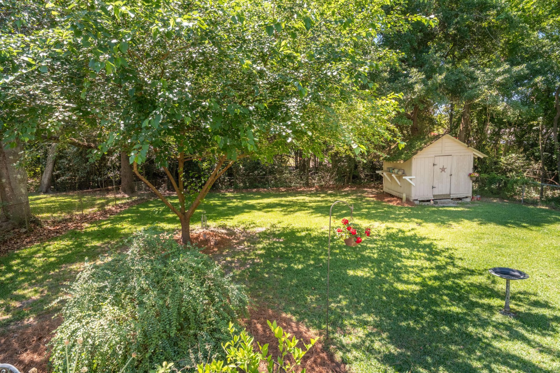 1787 Markham Road Photo 4