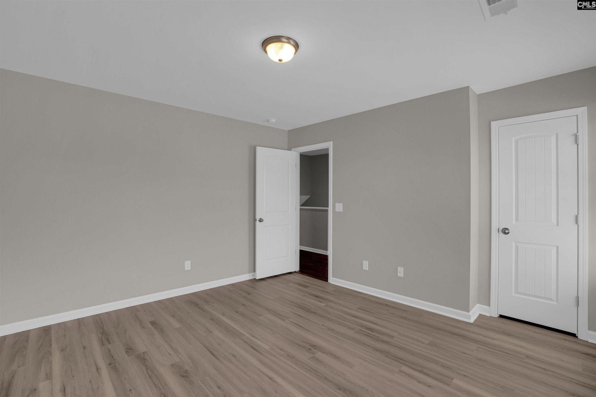32 Texas Black Way Photo 24