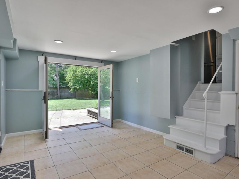 957 Varsity Avenue, Columbus, OH 43221 Photo 13
