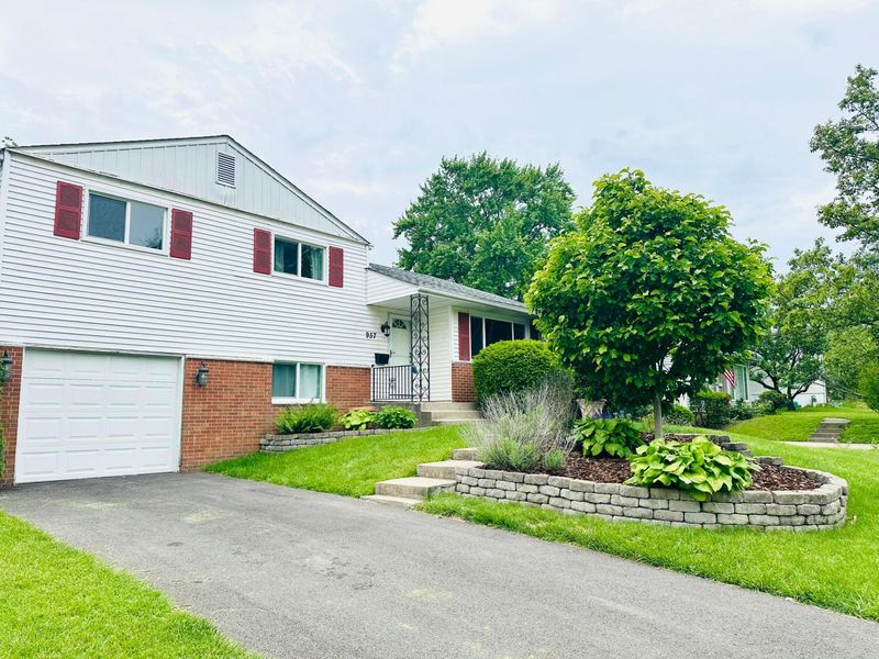 957 Varsity Avenue, Columbus, OH 43221 Photo 2