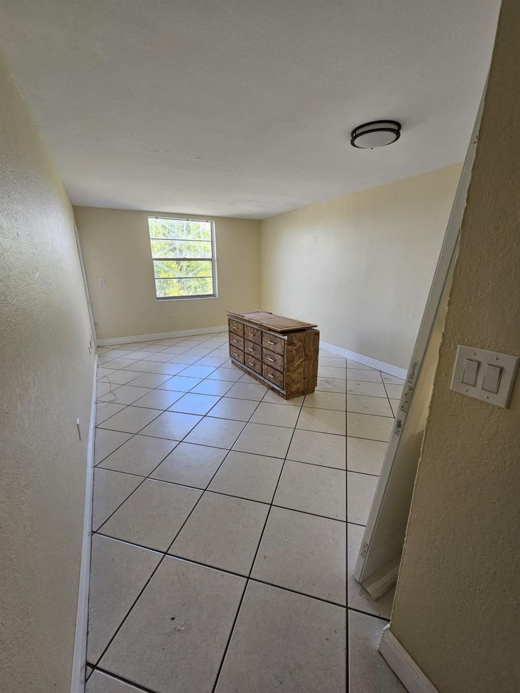 5665 W 20th Avenue, Unit 413, Hialeah, FL 33012 Photo