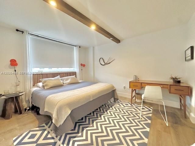401 Ocean Dr , Unit 910, Miami Beach, FL 33139 Photo
