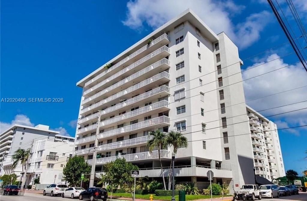401 Ocean Dr , Unit 910, Miami Beach, FL 33139 Photo