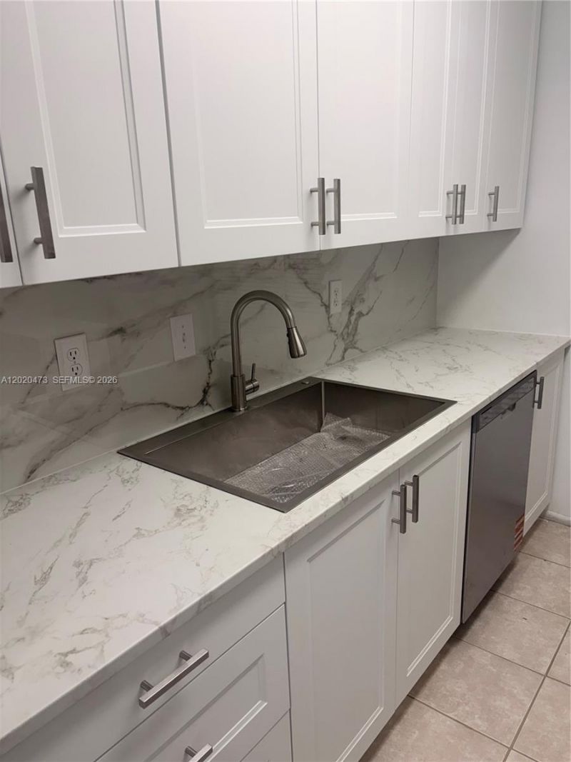 8753 NW 39th St , Unit 8753, Sunrise, FL 33351 Photo