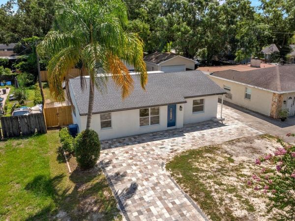 10707 N ROME AVENUE , TAMPA, FL 33612