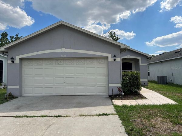 8824 VALENCIA OAKS COURT , ORLANDO, FL 32825