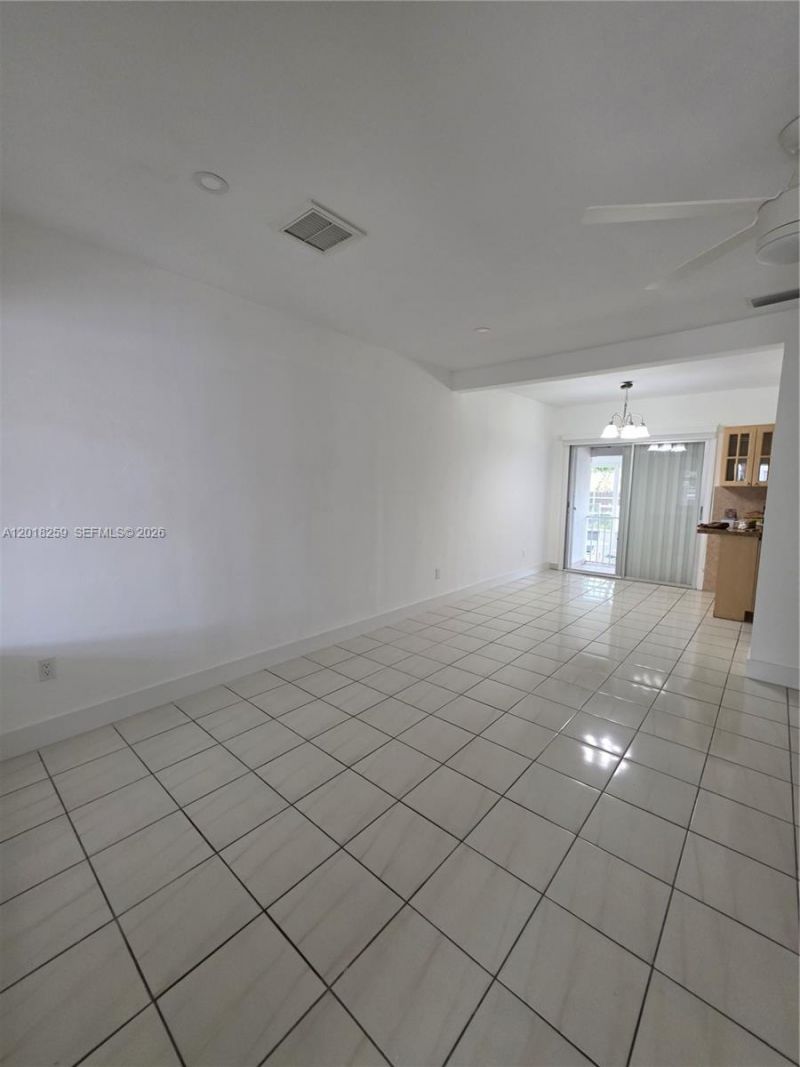 4601 SW 5th St , Miami, FL 33134 Photo