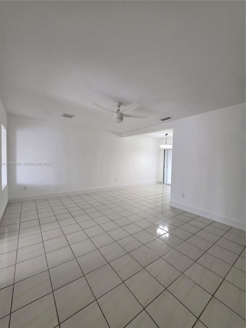 4601 SW 5th St , Miami, FL 33134 Photo