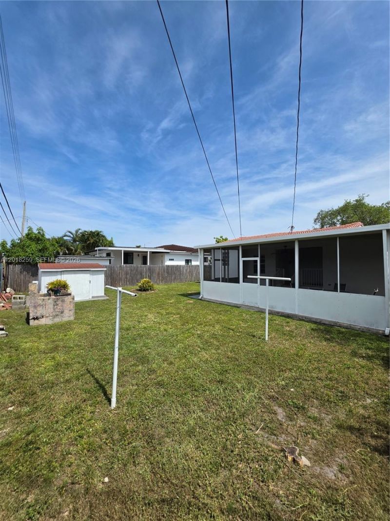 4601 SW 5th St , Miami, FL 33134 Photo