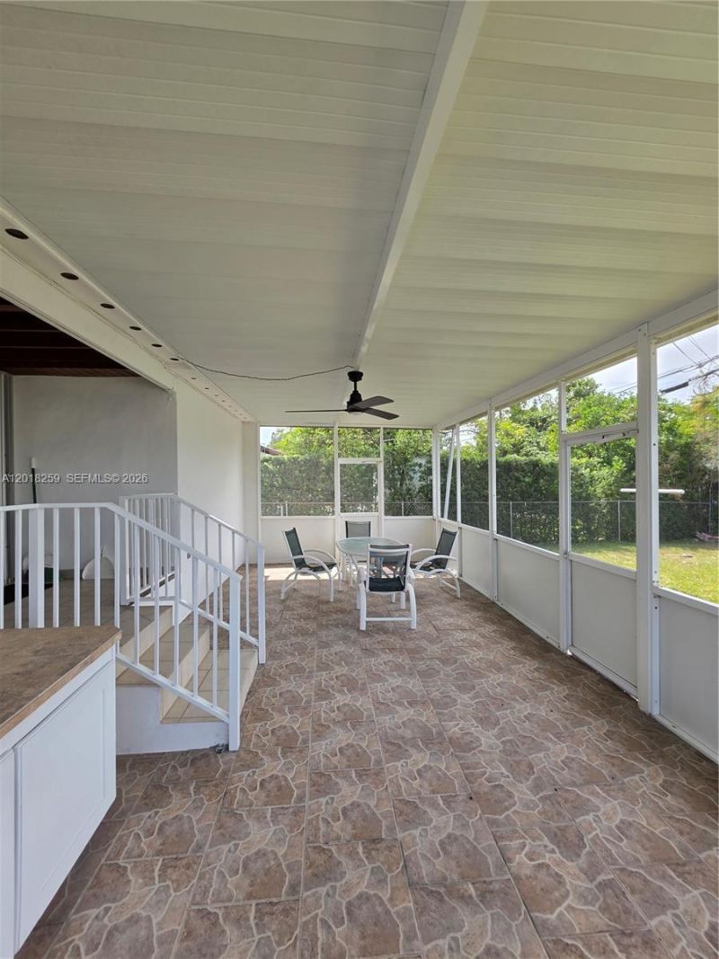 4601 SW 5th St , Miami, FL 33134 Photo
