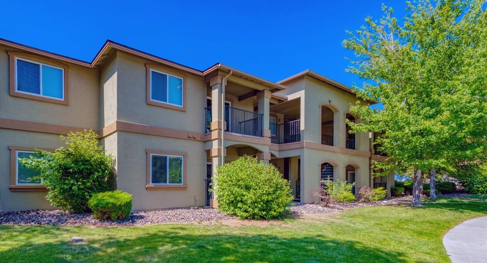 6850 Sharlands Avenue, Unit # 1140, Reno, NV 89523 Photo