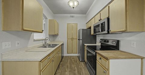 6850 Sharlands Avenue, Unit # 1140, Reno, NV 89523 Photo
