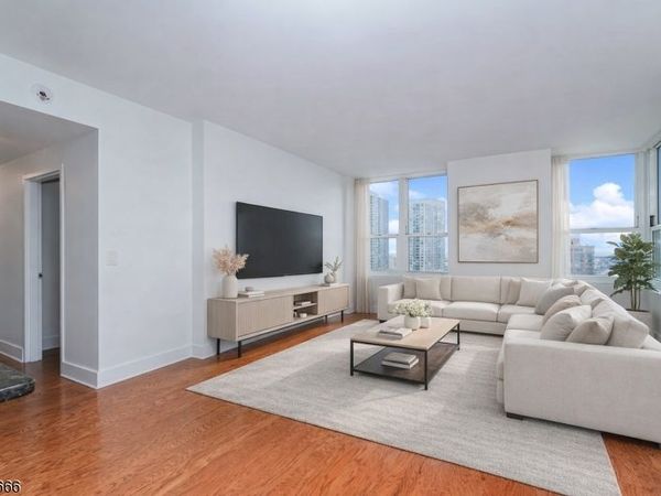 88 Morgan St, Jersey, NJ 07302