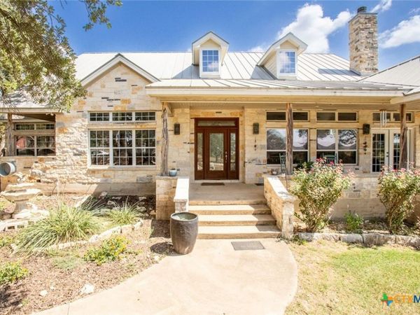 2010 County Road 233 , Florence, TX 76527