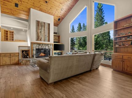 566 Miner's Passage, Clio, CA 96106 Photo