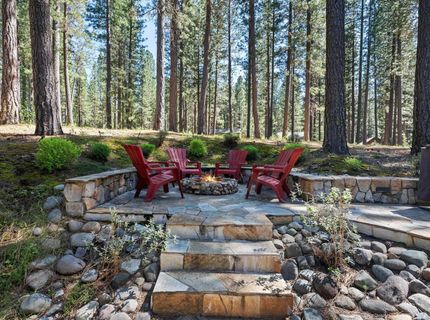 566 Miner's Passage, Clio, CA 96106 Photo