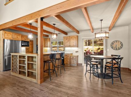 566 Miner's Passage, Clio, CA 96106 Photo