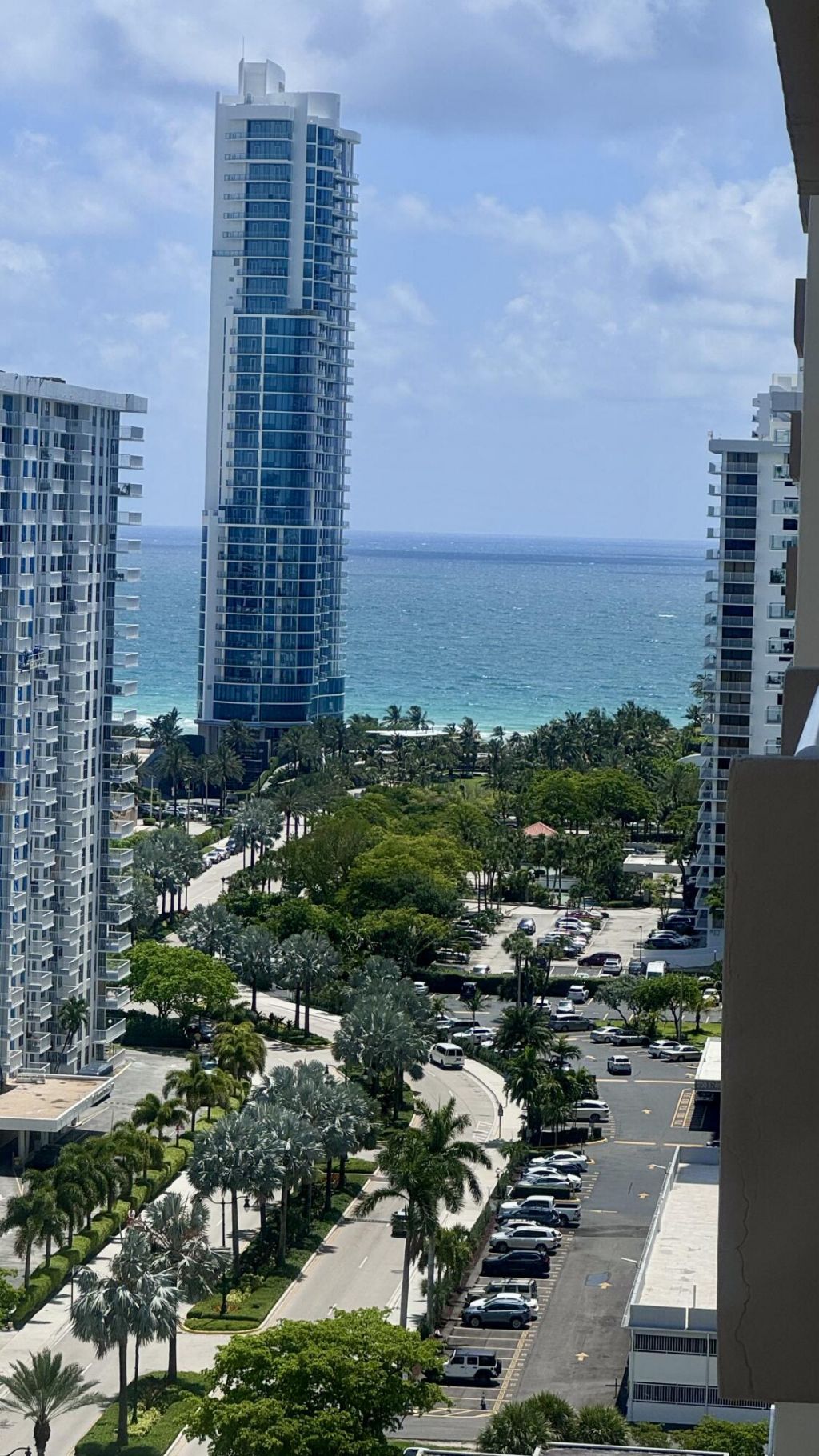 250 174th Street, Unit 2012, Sunny Isles Beach, FL 33160 Photo