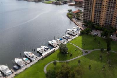 250 174th Street, Unit 2012, Sunny Isles Beach, FL 33160 Photo
