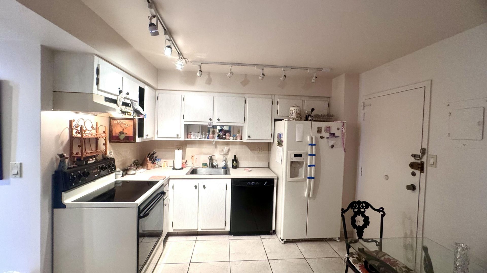 250 174th Street, Unit 2012, Sunny Isles Beach, FL 33160 Photo