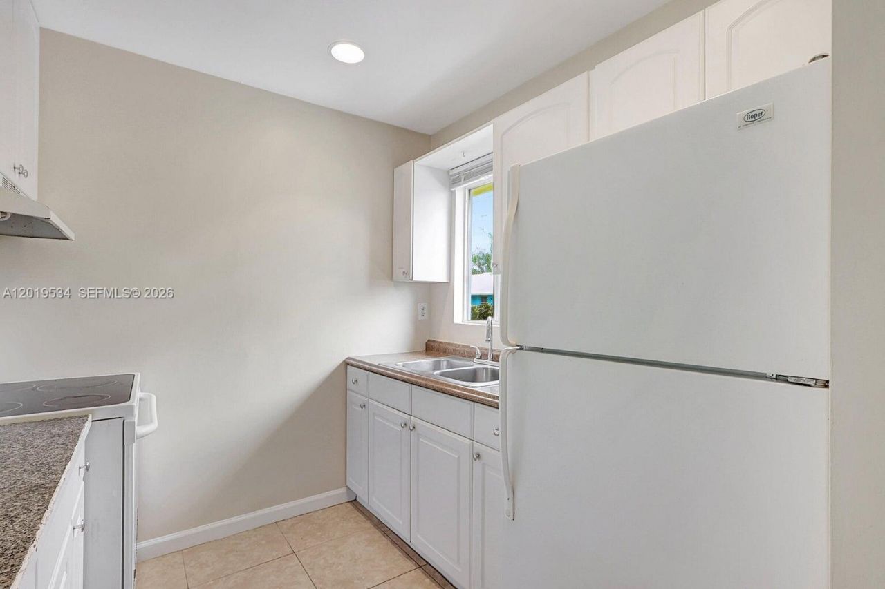 4667 SE Salvatori Rd , Unit 4667, Stuart, FL 34997 Photo