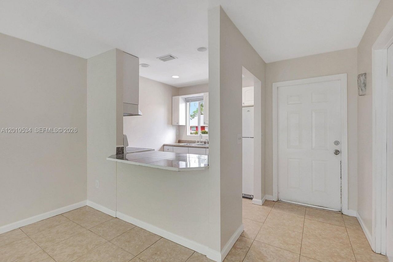 4667 SE Salvatori Rd , Unit 4667, Stuart, FL 34997 Photo