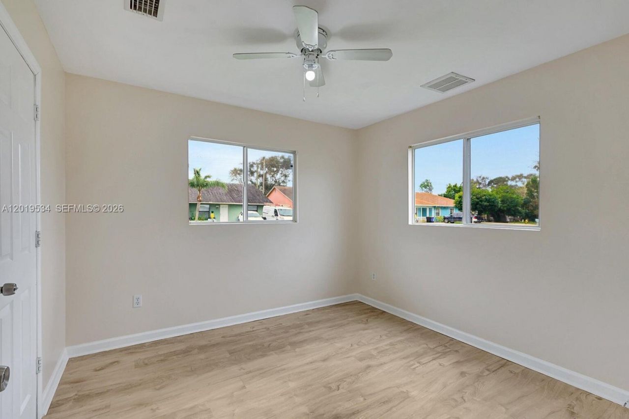 4667 SE Salvatori Rd , Unit 4667, Stuart, FL 34997 Photo