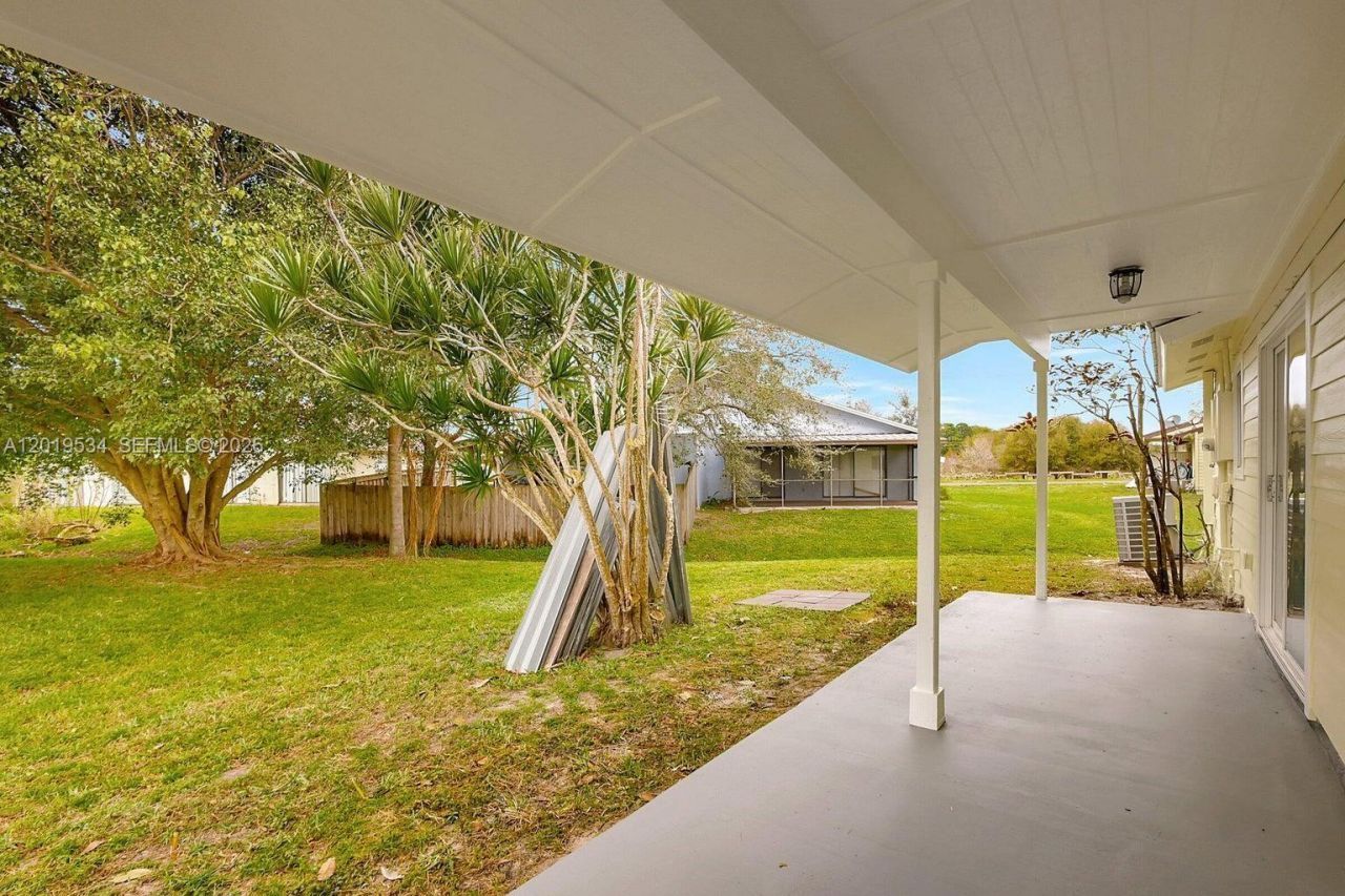 4667 SE Salvatori Rd , Unit 4667, Stuart, FL 34997 Photo