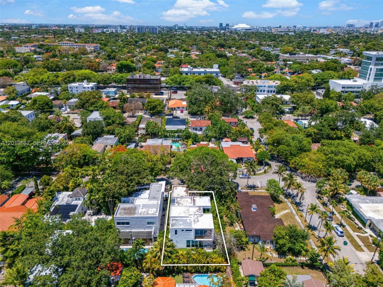 1816 SW 23rd St , Miami, FL 33145 Photo