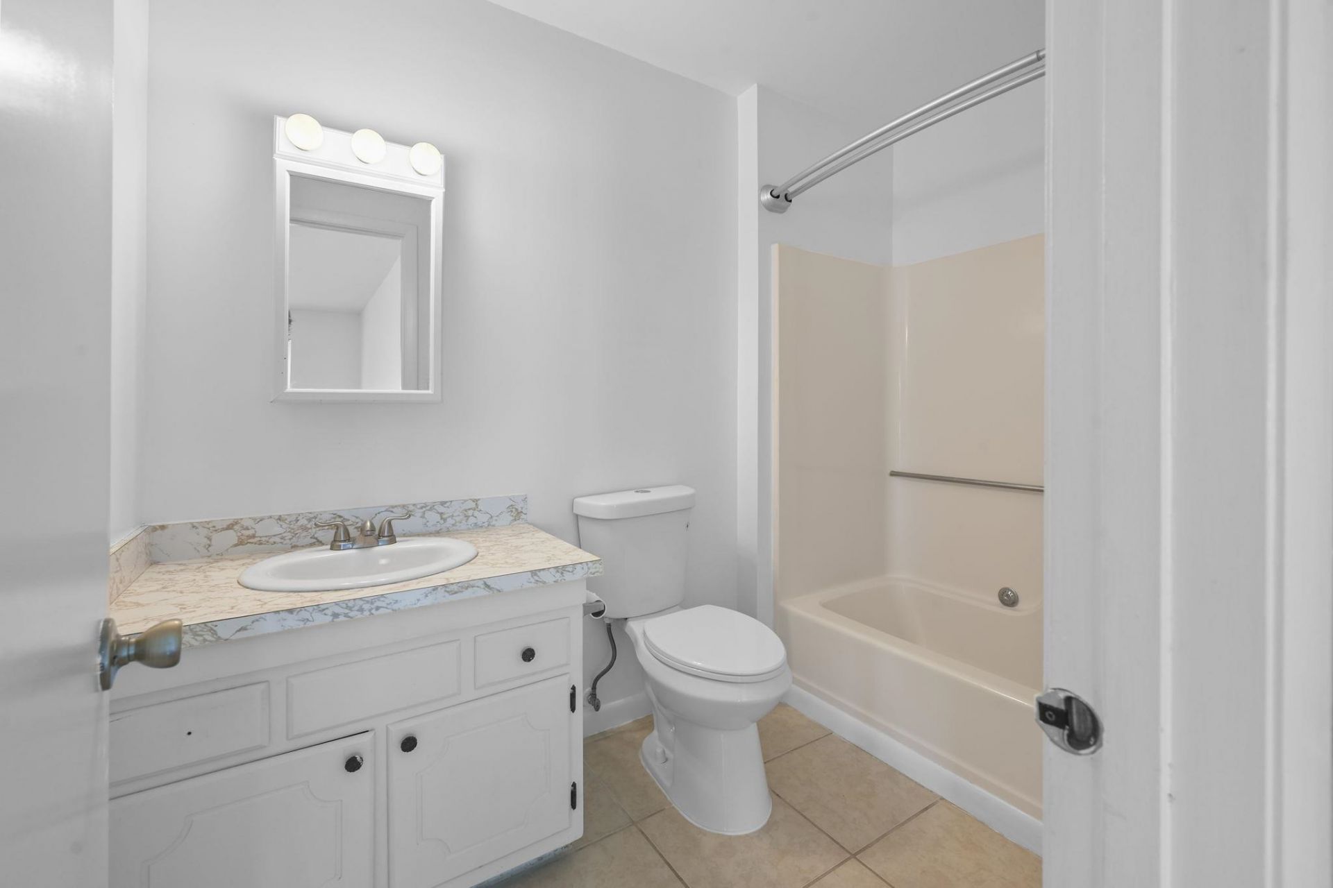 1300 Turkey Ridge Rd.  Photo 11