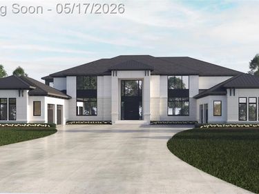 4592 Pinnacle Boulevard, Oakland Twp, MI 48306