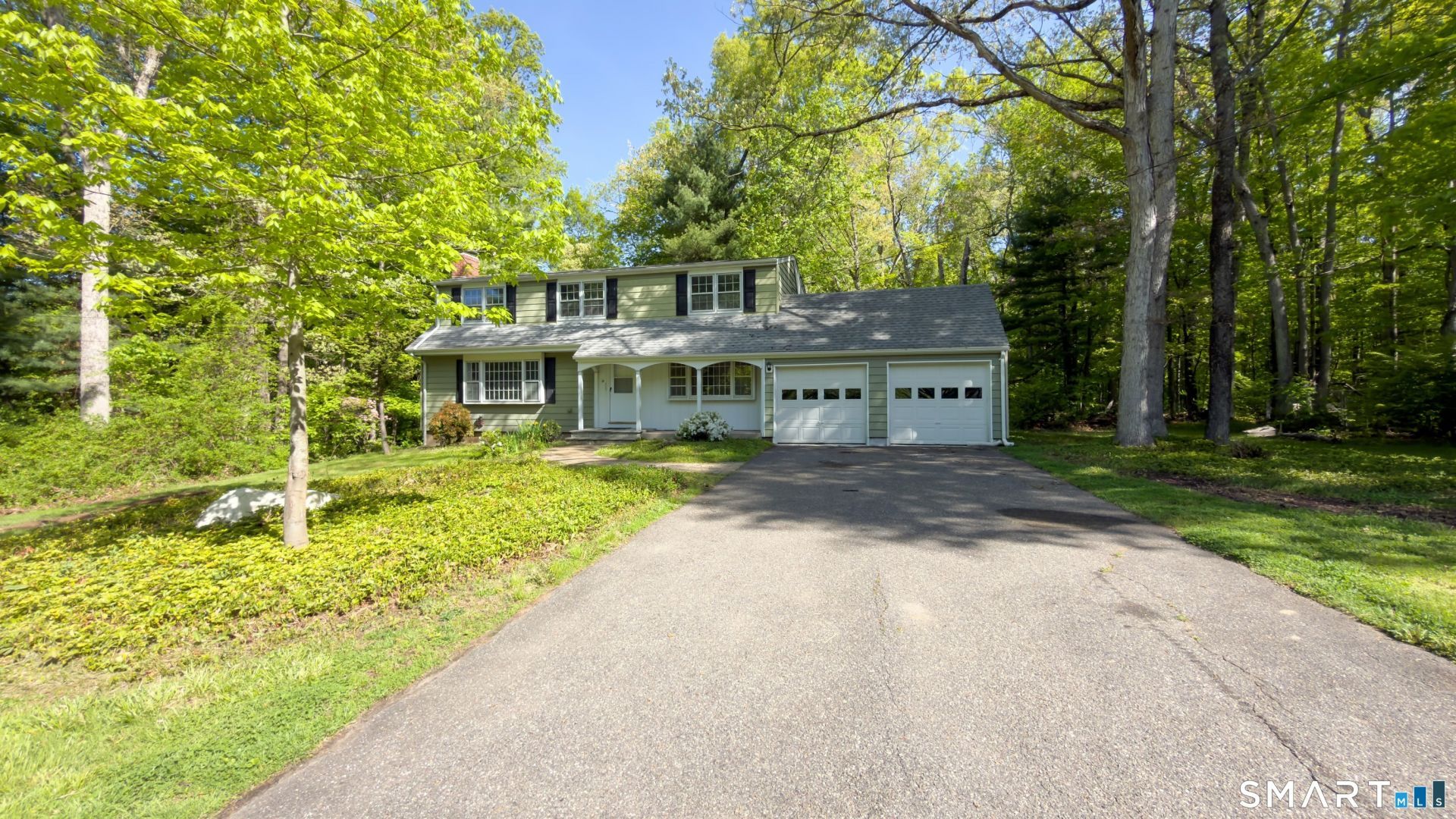 16 Briarwood, Simsbury, CT 06070 Main Photo