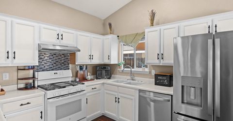 1660 Round Up Road, Fernley, NV 89408 Photo