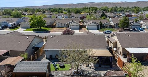 1660 Round Up Road, Fernley, NV 89408 Photo