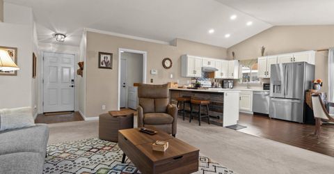 1660 Round Up Road, Fernley, NV 89408 Photo