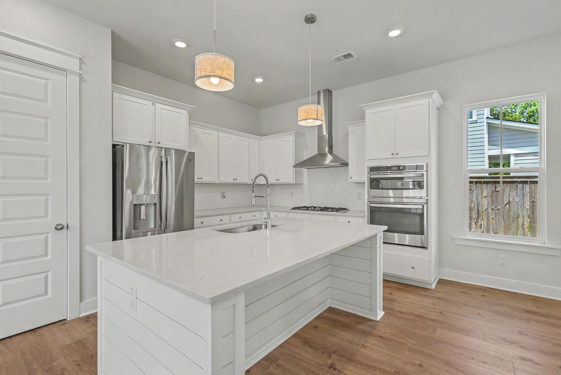 164 Medford Street Photo 13