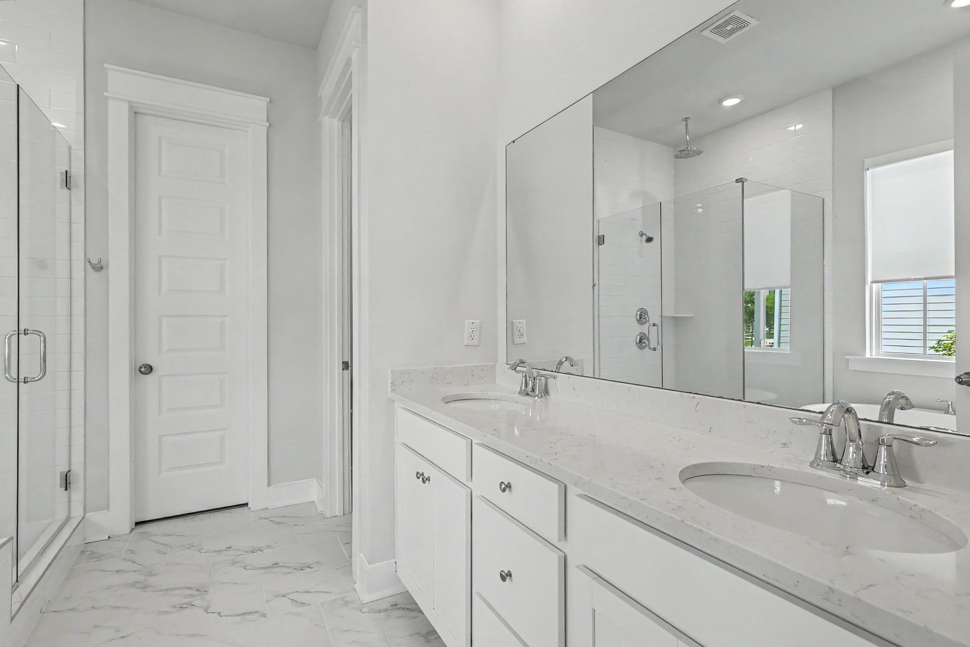 164 Medford Street Photo 24
