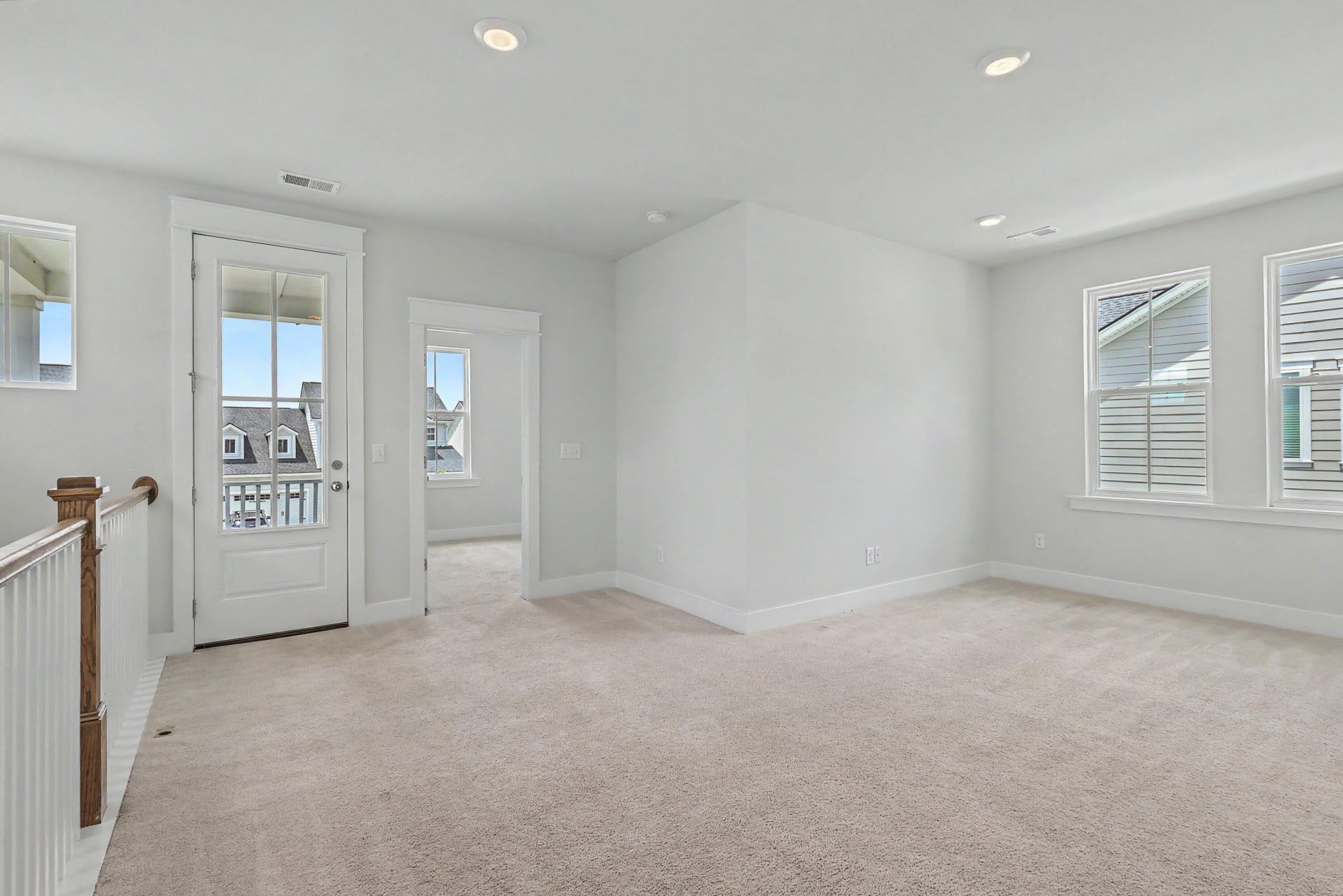 164 Medford Street Photo 28